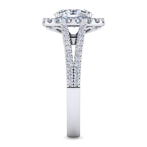 Platinum Oval Halo Diamond Engagement Ring