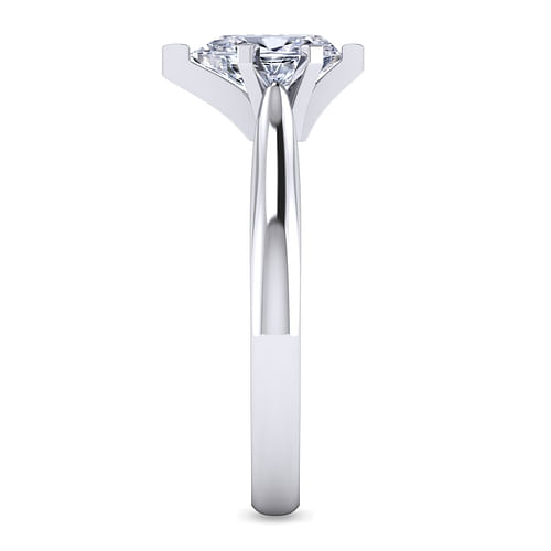 Platinum Pear Shape Diamond Engagement Ring