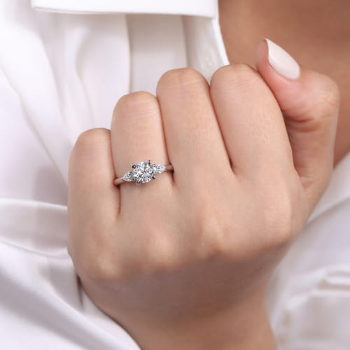 Platinum Round 3 Stone Diamond Engagement Ring