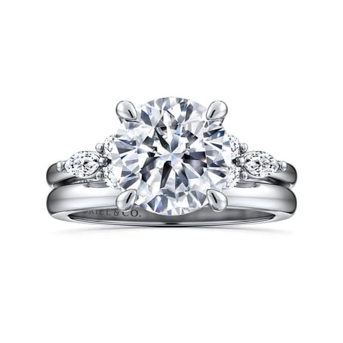 Platinum Round Diamond Cluster Engagement Ring