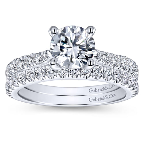 Platinum Round Diamond Engagement Ring