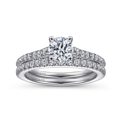 Platinum Round Diamond Engagement Ring