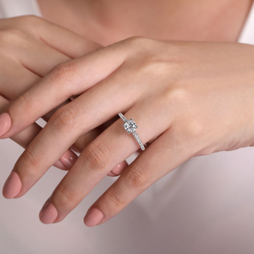 Platinum Round Diamond Engagement Ring