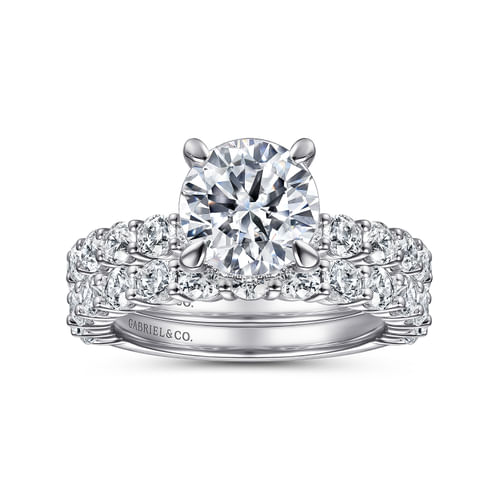 Platinum Round Diamond Engagement Ring