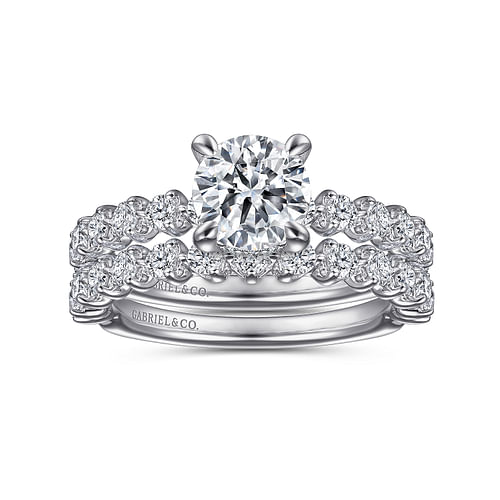 Platinum Round Diamond Engagement Ring