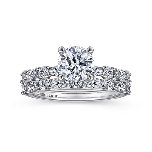 Platinum Round Diamond Engagement Ring