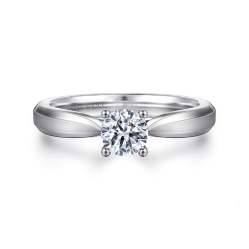 Platinum Round Diamond Engagement Ring