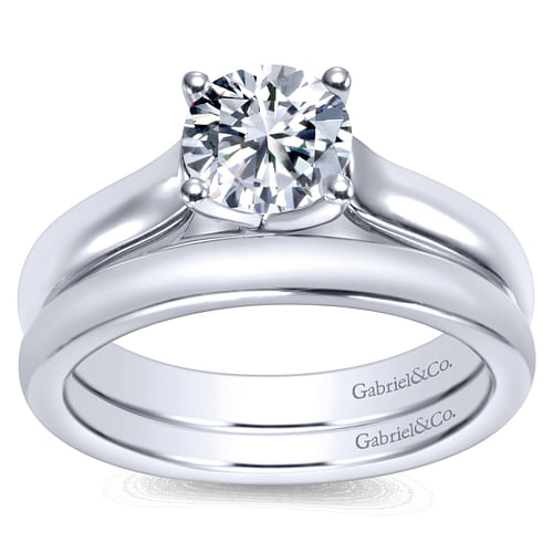 Platinum Round Diamond Engagement Ring