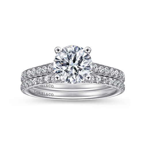 Platinum Round Diamond Engagement Ring