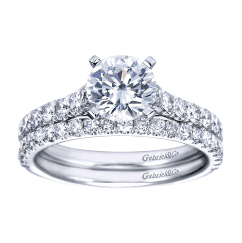 Platinum Round Diamond Engagement Ring
