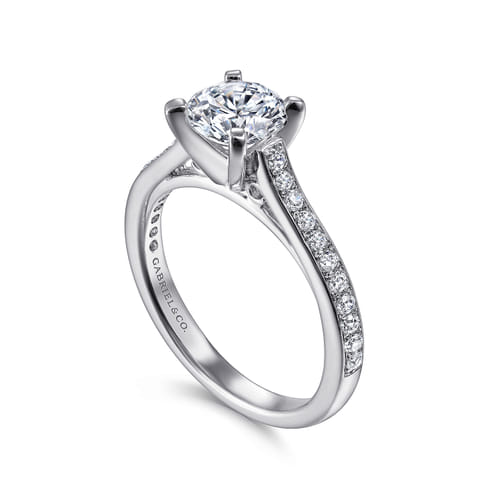 Platinum Round Diamond Engagement Ring