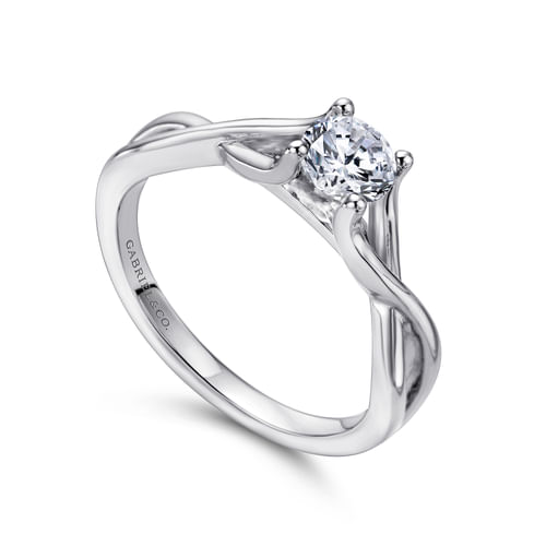 Platinum Round Diamond Engagement Ring