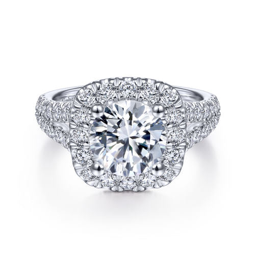 Platinum Round Halo Diamond Engagement Ring