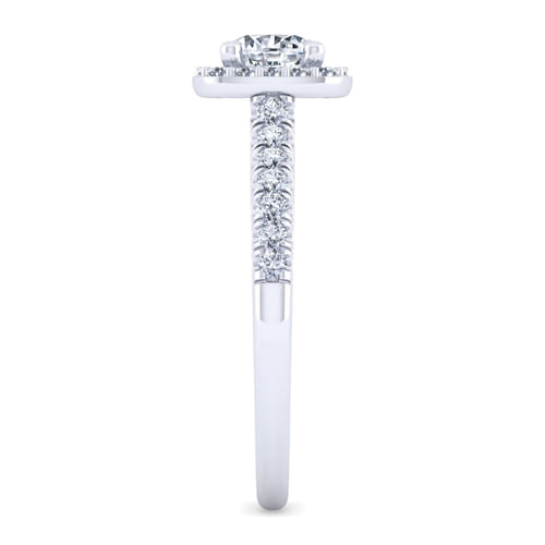 Platinum Round Halo Diamond Engagement Ring