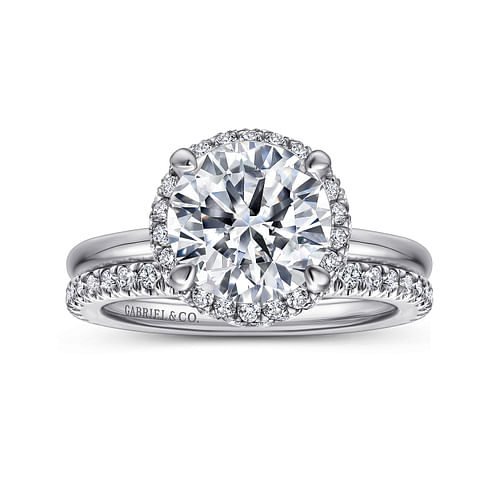 Platinum Round Halo Diamond Engagement Ring