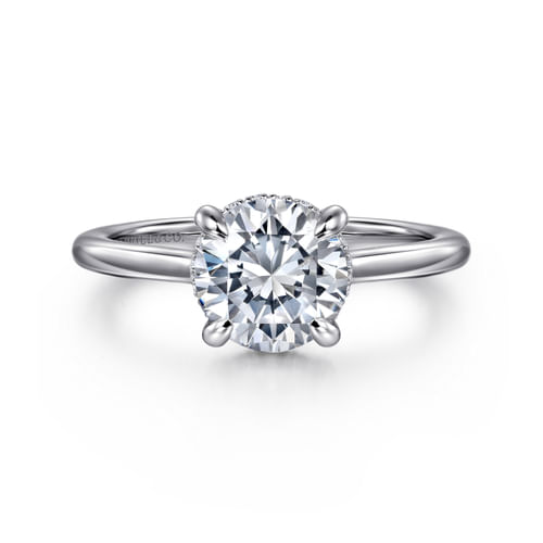 Platinum Round Halo Diamond Engagement Ring