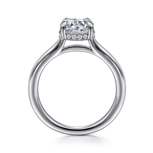 Platinum Round Halo Diamond Engagement Ring