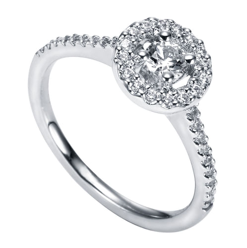 Platinum Round Halo Diamond Engagement Ring