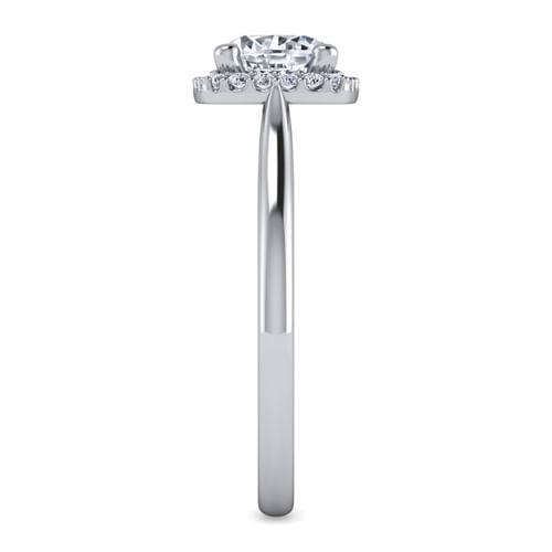 Platinum Round Halo Diamond Engagement Ring