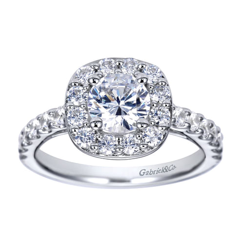 Platinum Round Halo Diamond Engagement Ring