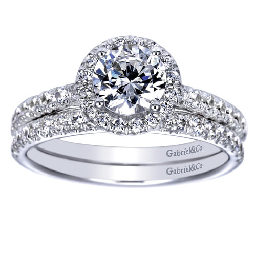 Platinum Round Halo Diamond Engagement Ring Platinum Round Halo Diamond Engagement Ring