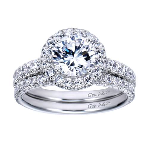 Platinum Round Halo Diamond Engagement Ring Platinum Round Halo Diamond Engagement Ring