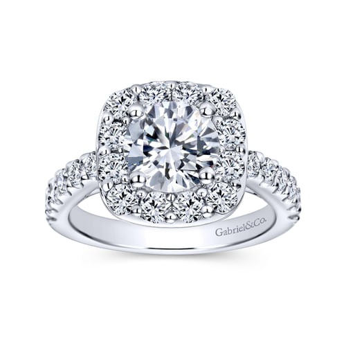 Platinum Round Halo Diamond Engagement Ring