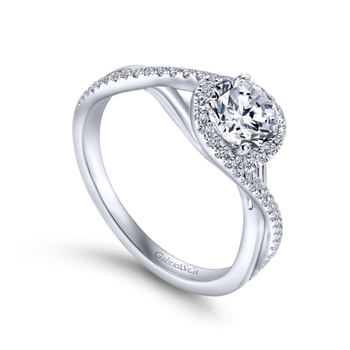 Platinum Round Halo Diamond Engagement Ring