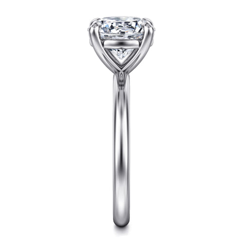 Platinum Round Solitaire Engagement Ring