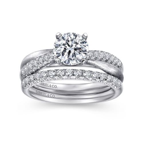 Platinum Round Twisted Diamond Engagement Ring Platinum Round Twisted Diamond Engagement Ring