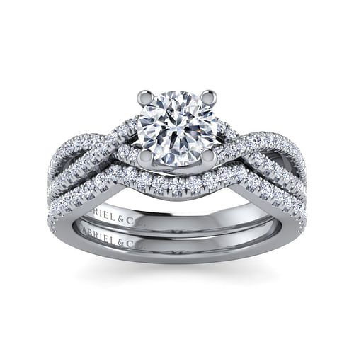 Platinum Round Twisted Diamond Engagement Ring