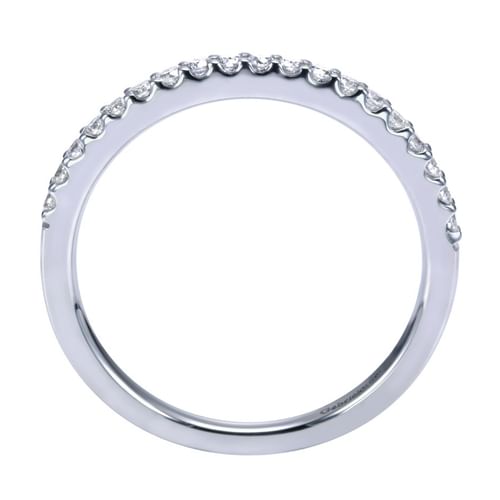 Platinum Shared Prong Diamond Wedding Band