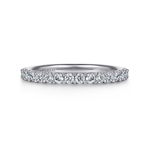 Platinum Shared Prong Set Diamond Wedding Band