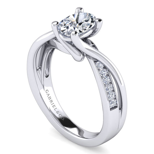 Platinum Twisted Oval Diamond Engagement Ring