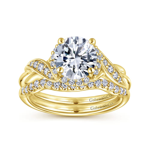 Vintage Inspired 14K Yellow Gold Round Halo Diamond Engagement Ring