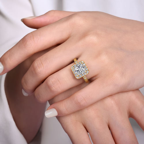 Vintage Inspired 14K Yellow Gold Round Halo Diamond Engagement Ring