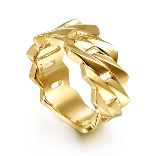 Wide 14K Yellow Gold Chain Link Band in High Polished Finish angle 3