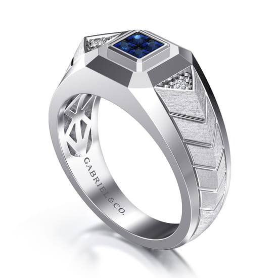 Wide 925 Sterling Silver Chevron Mens Ring with Sapphire in High Polished Finish angle 3
