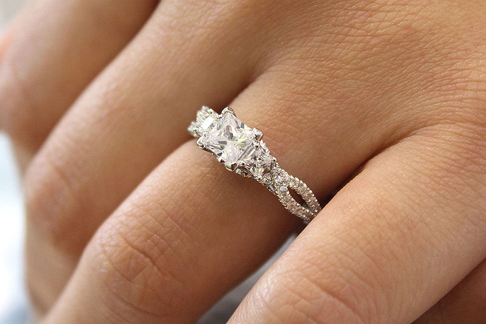 Four stone princess cut diamond ring best sale