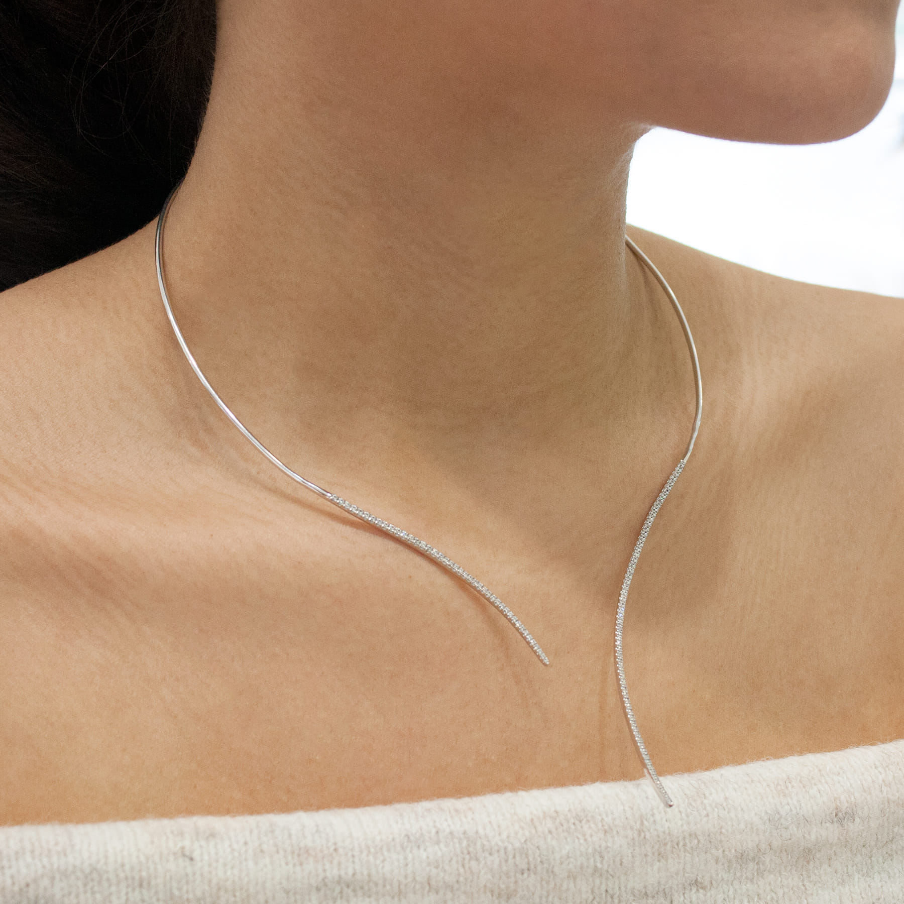 Asymmetrical 14K White Gold Open Diamond Collar Necklace