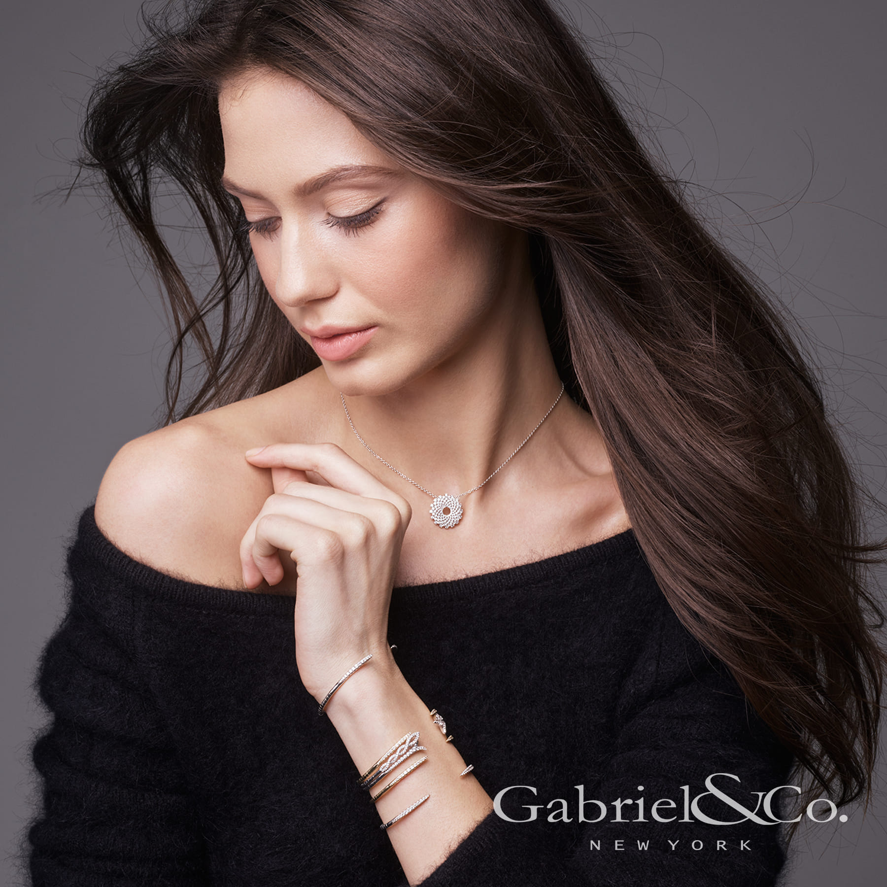 14K Yellow Gold Split Diamond Spike Bangle
