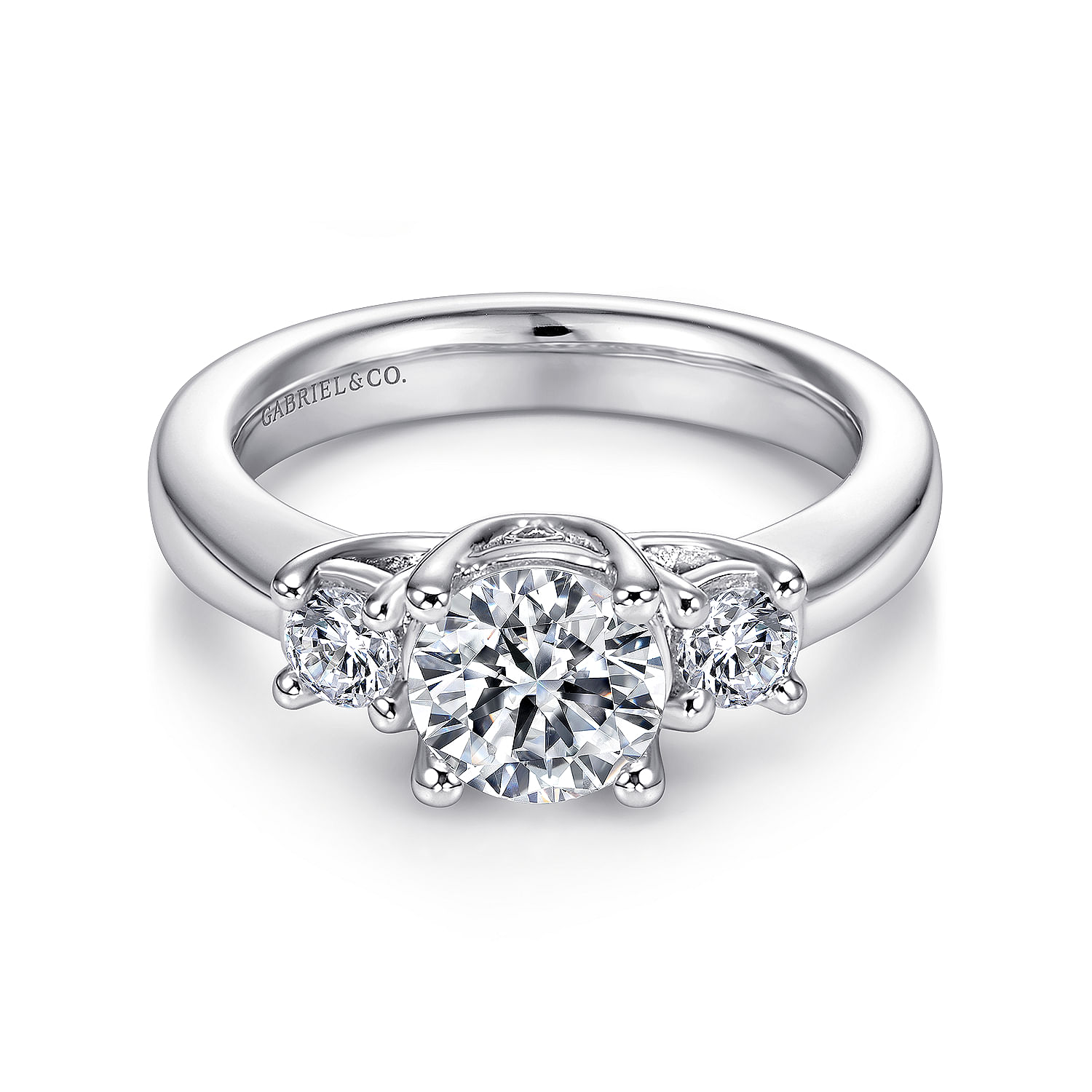 14k White Gold 3 Round Stone Diamond on Rounded Shank 14k White Gold 3 Round Stone Diamond on Rounded Shank