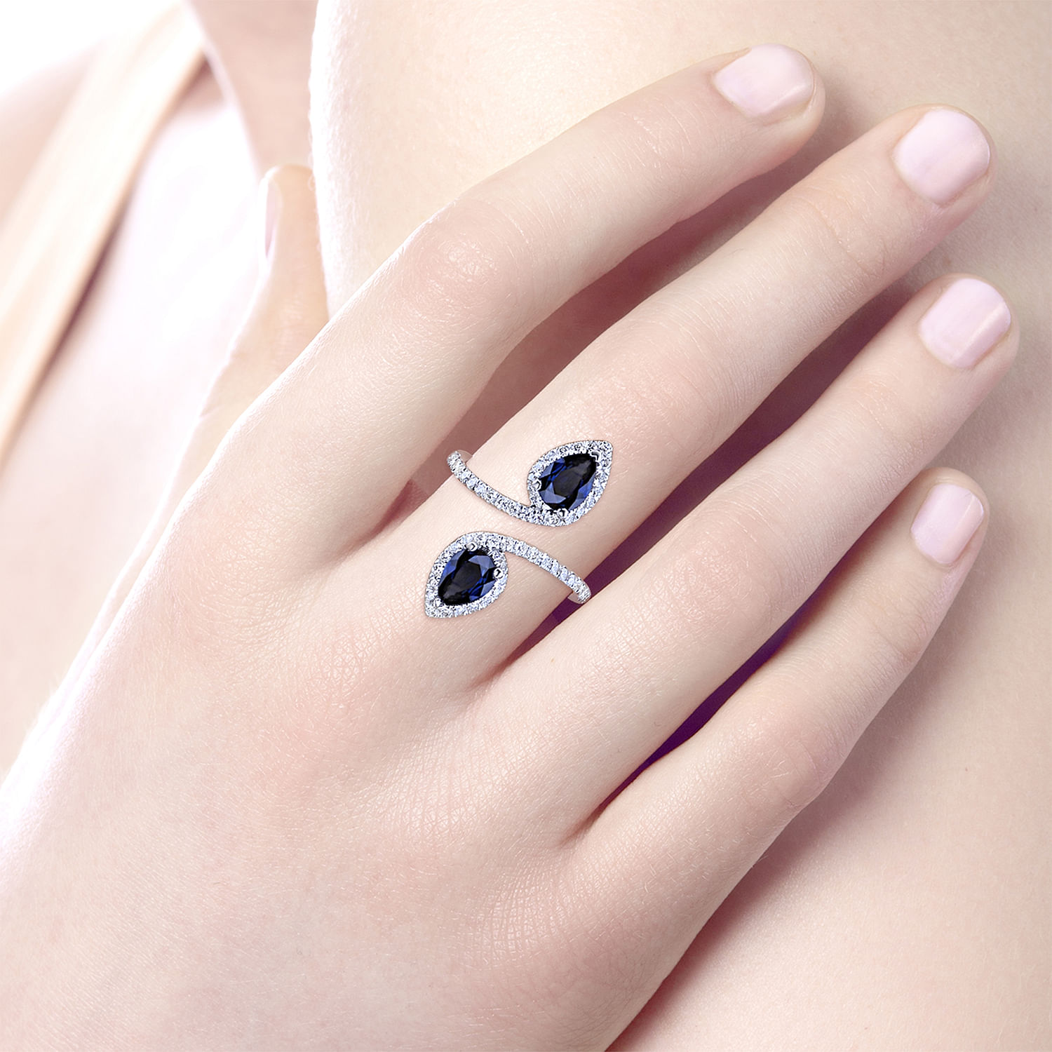 14k White Gold Diamond And Sapphire Fashion Ladies 14k White Gold Diamond And Sapphire Fashion Ladies