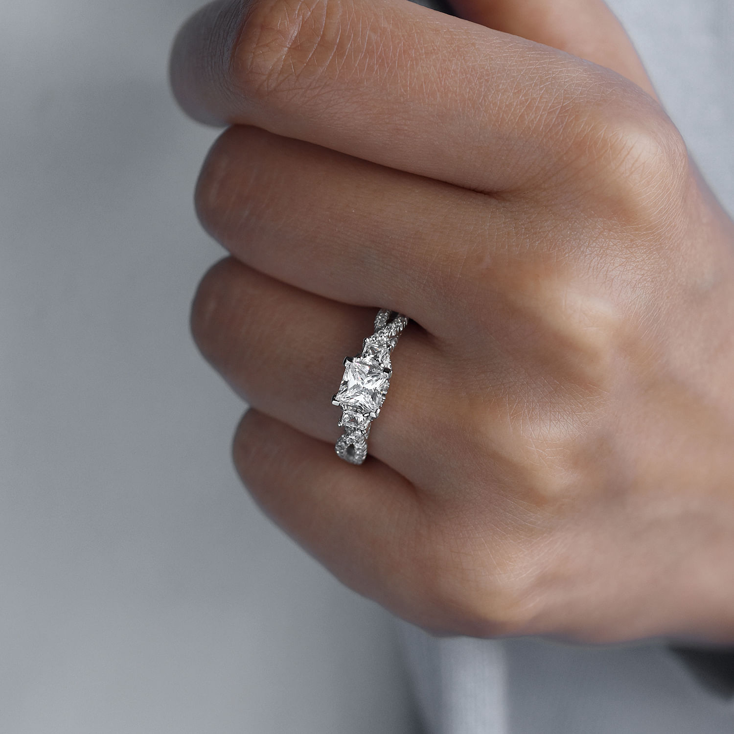 14k White Gold Diamond 3 Stones Engagement Ring angle 6 14k White Gold Diamond 3 Stones Engagement Ring angle 6