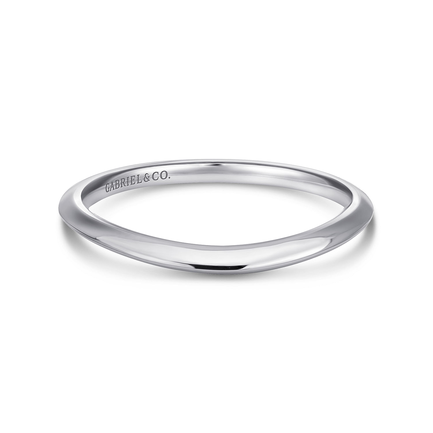 18k White Gold Curved 18k White Gold Curved