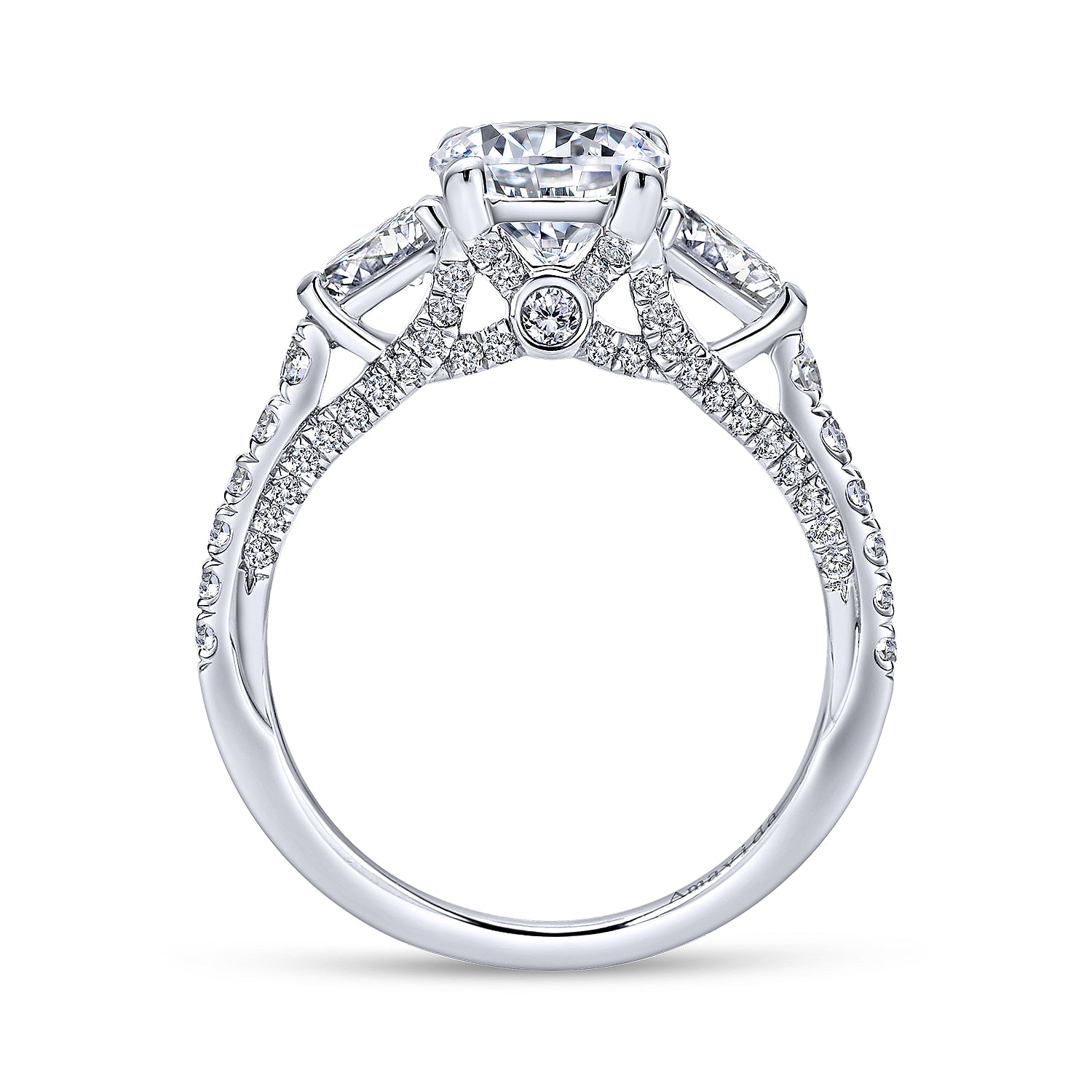 18k White Gold Diamond 3 Stones Engagement Ring angle 2 18k White Gold Diamond 3 Stones Engagement Ring angle 2