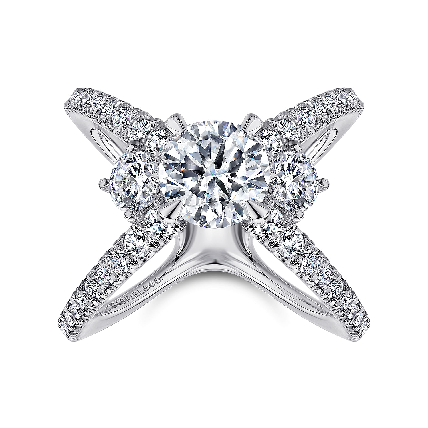 18k White Gold Diamond 3 Stones Engagement Ring angle 5 18k White Gold Diamond 3 Stones Engagement Ring angle 5