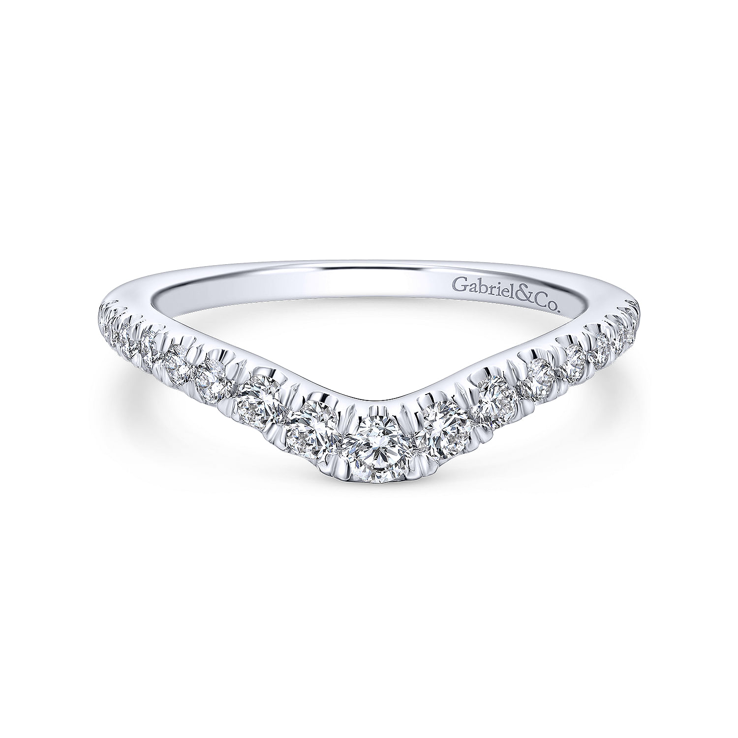 18k White Gold Diamond Curved 18k White Gold Diamond Curved