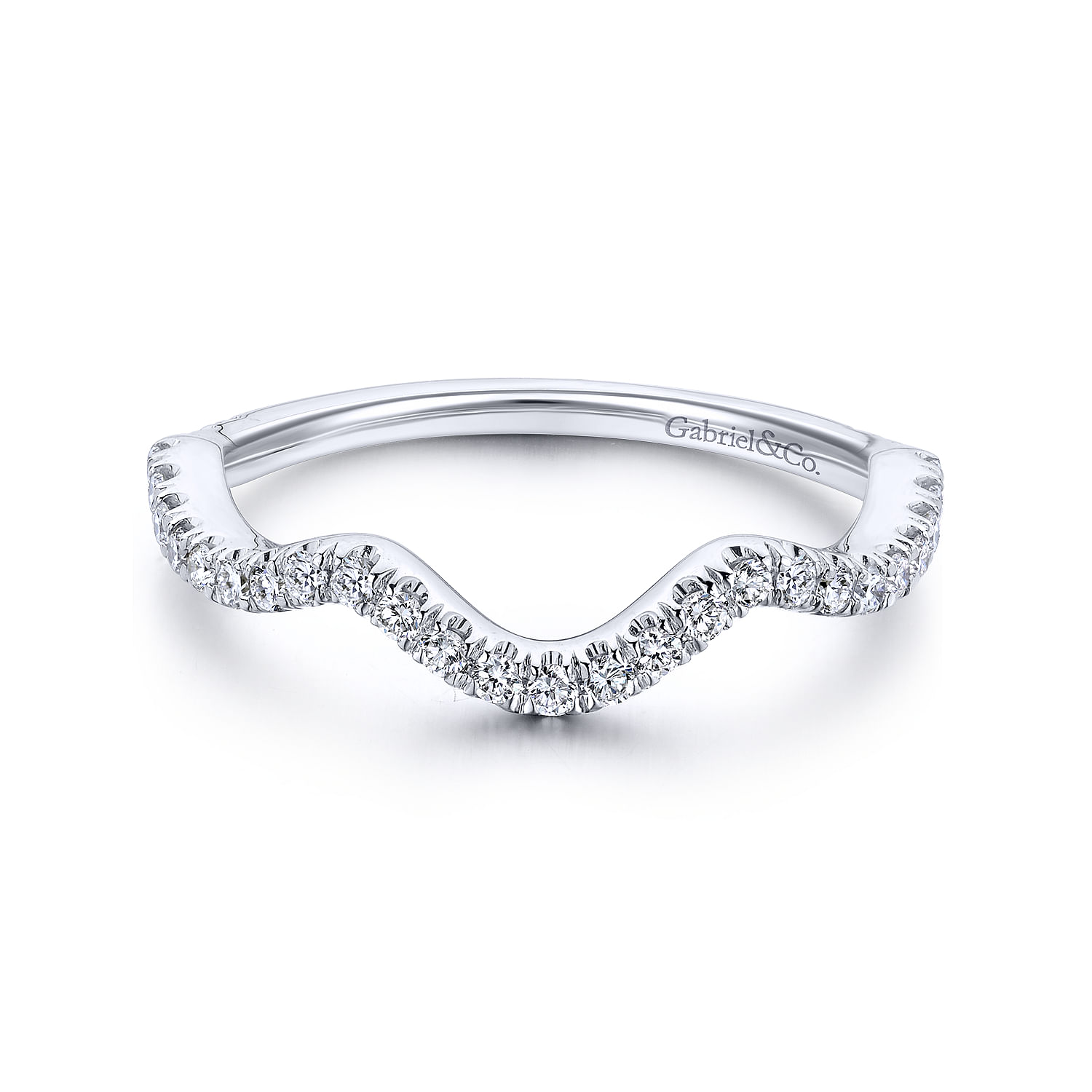 18k White Gold Diamond Curved 18k White Gold Diamond Curved