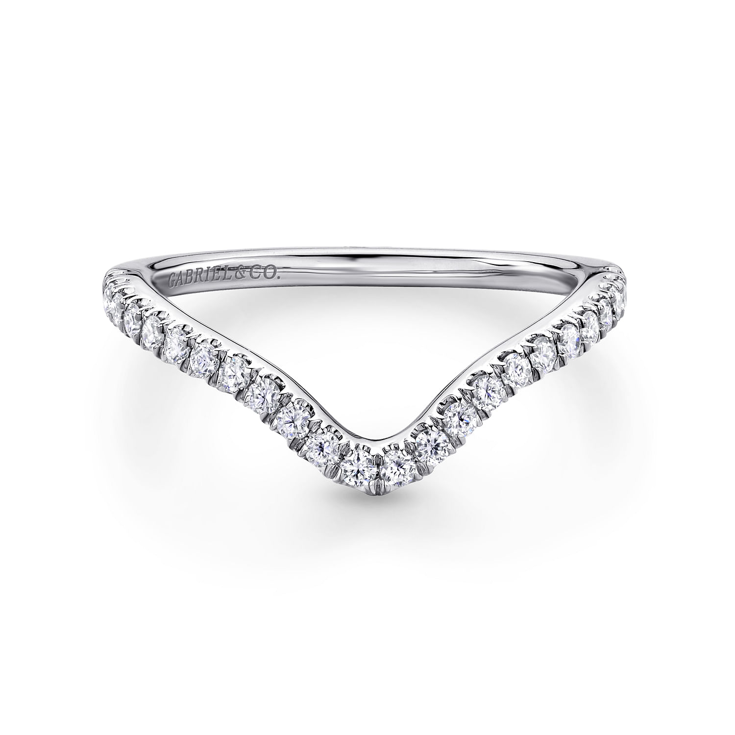 18k White Gold Diamond Curved 18k White Gold Diamond Curved